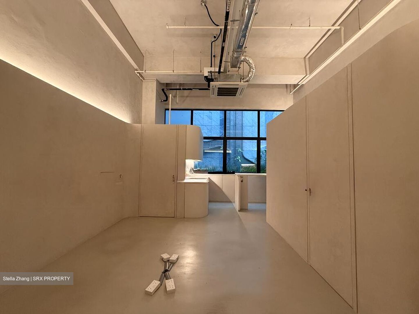 Hexacube (D14), Office #519030691